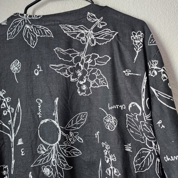 KIKO comfort clothing 100% linen top Black Floral button front lagenlook L - Picture 6 of 11